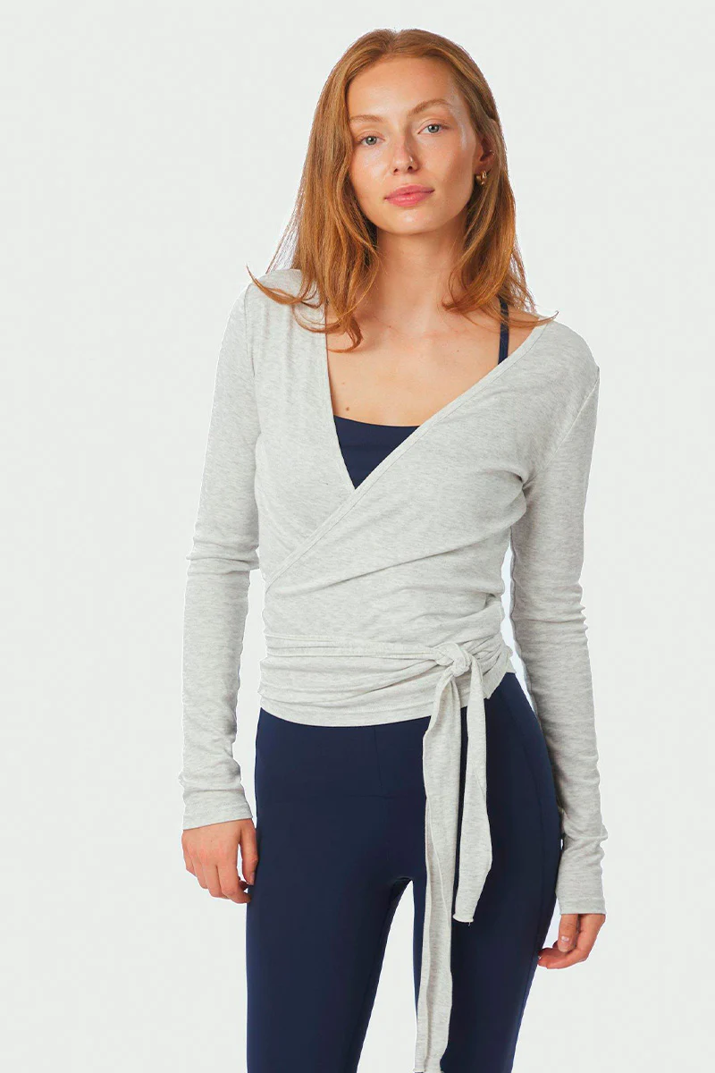 Nia Jersey Wrap Blouse | Light Grey Melange | Athleisure fra Neo Noir - Image 6