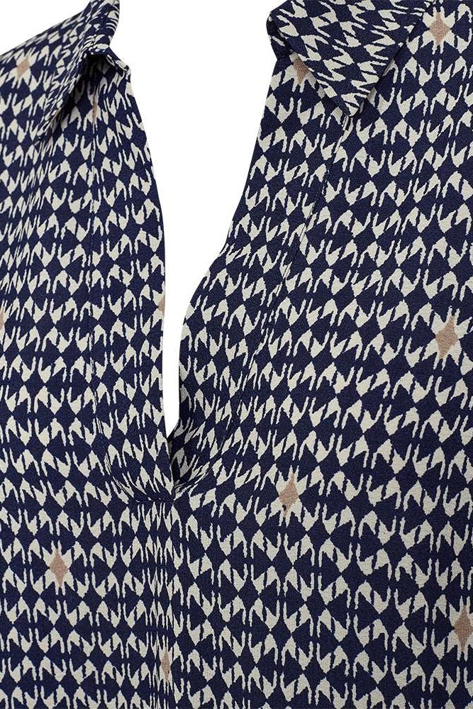 Nisa Blouse 207543 | Navy Blazer W. Moonbeam | Bluse fra Freequent - Image 2