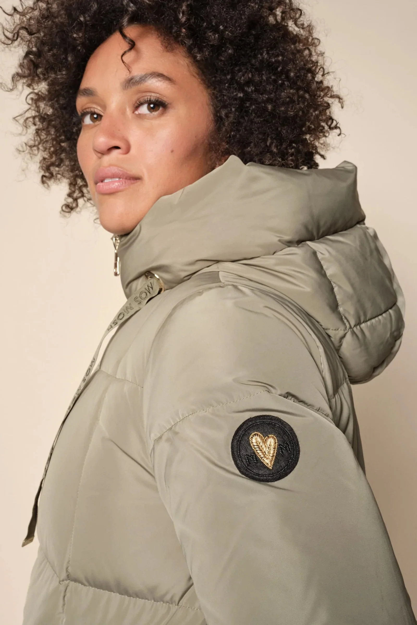 Nova Square Down Coat | Tea | Frakke fra Mos Mosh - Image 2