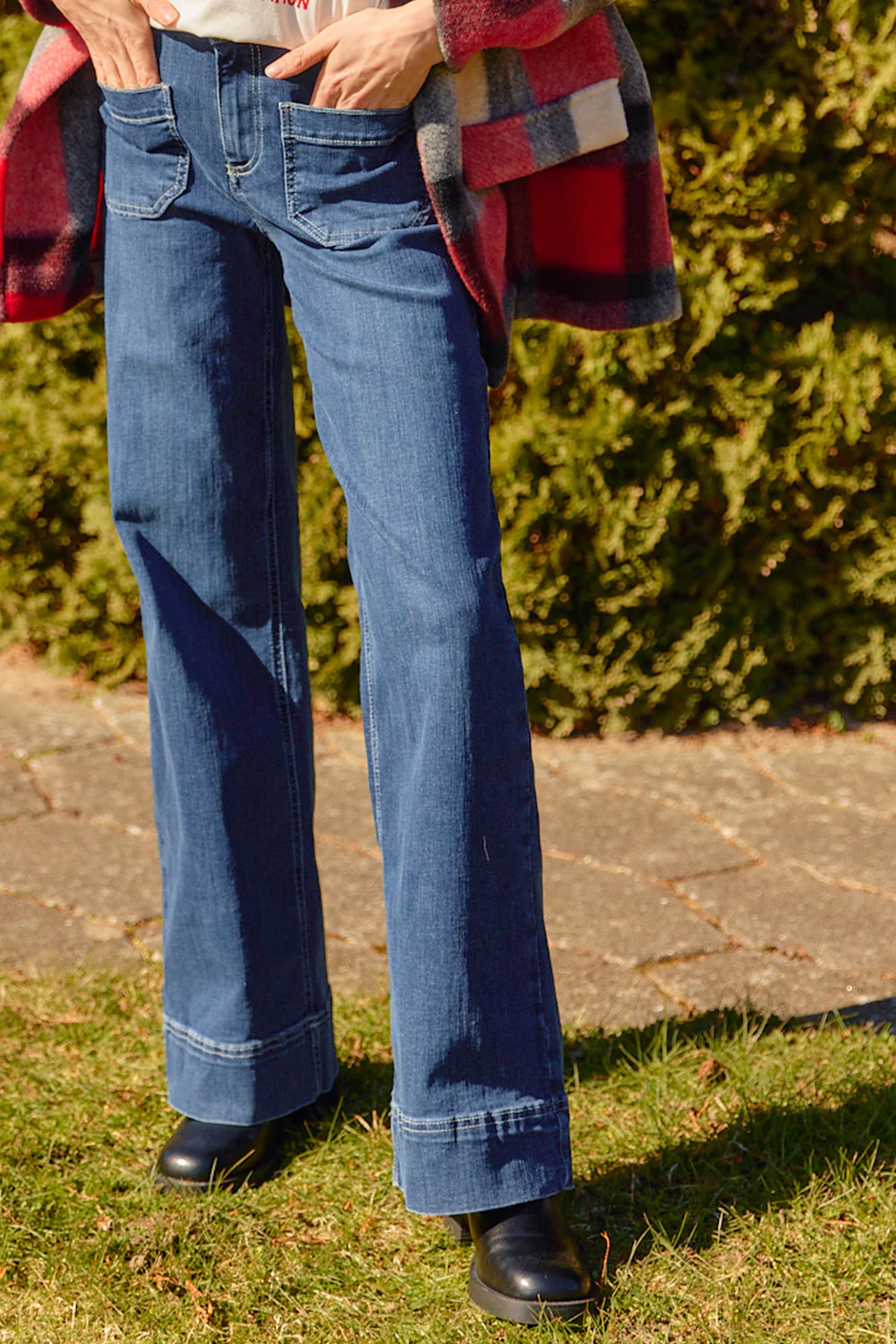 Eleonora Jeans | Dark Blue Denim | Jeans fra French Laundry - Image 3