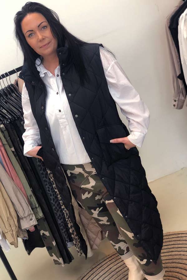 Olga Wa | Black | Vest fra Freequent - Image 10