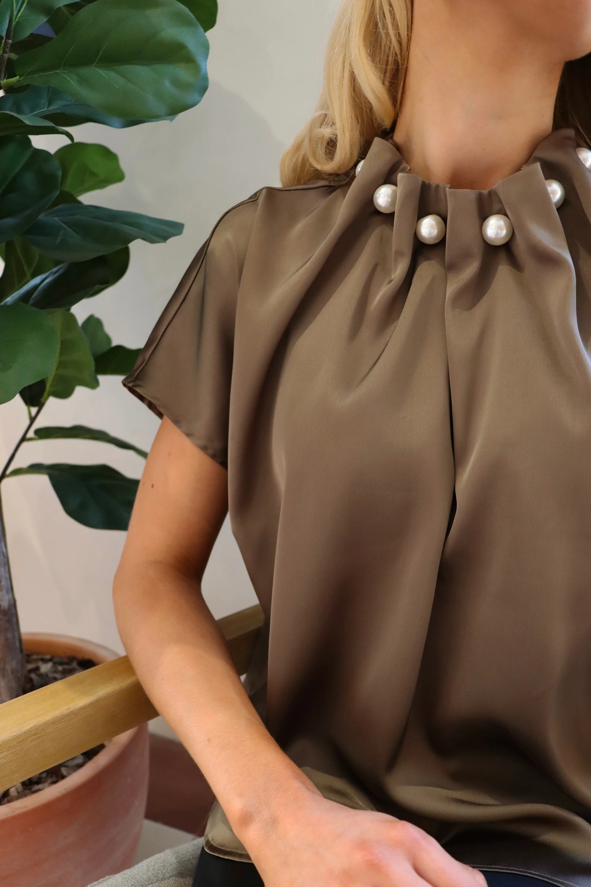 Pip Ss Pearl Blouse | Brown | Bluse fra Liberté - Image 3
