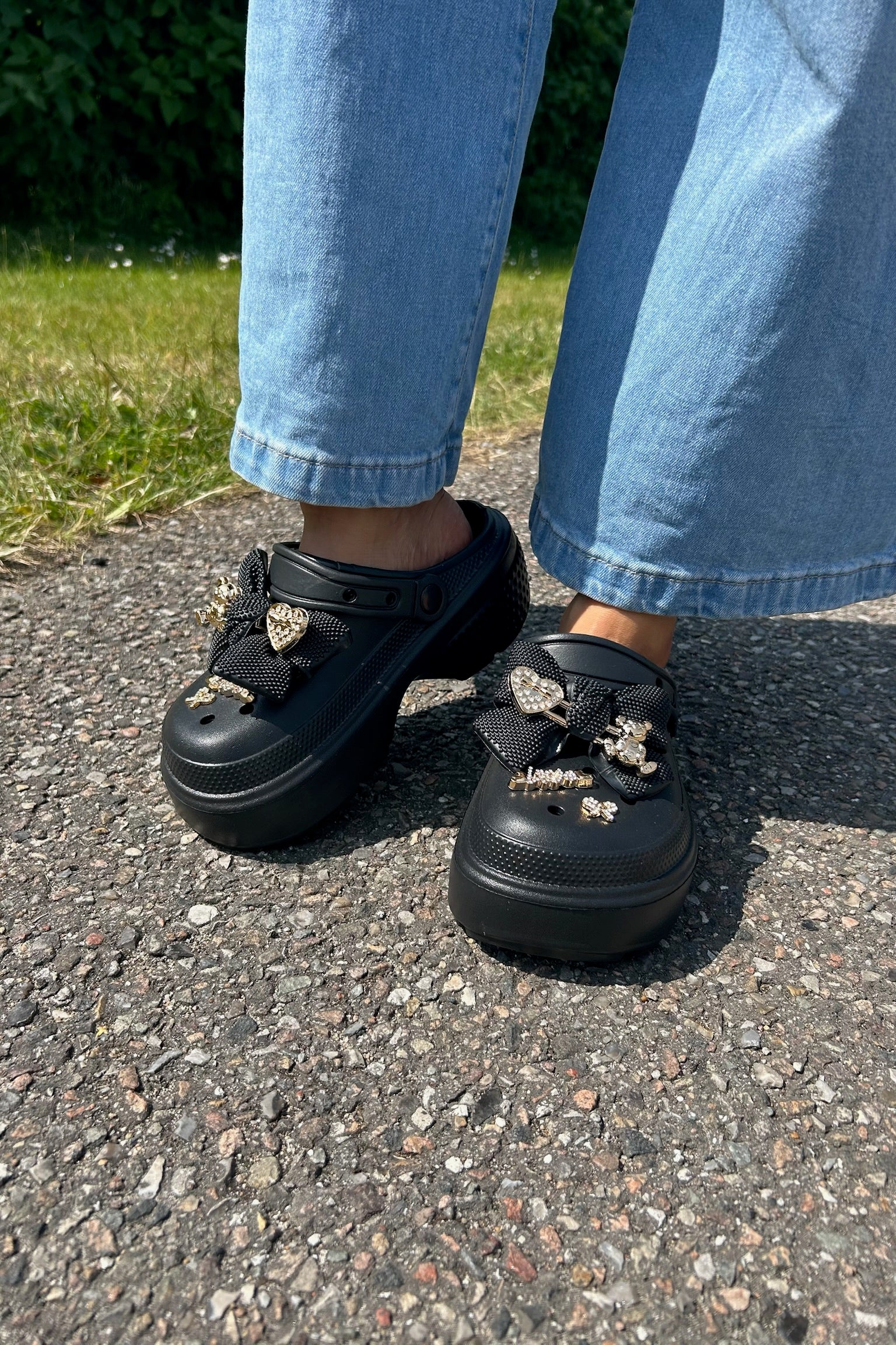 Plateau Mules | Black - Image 8