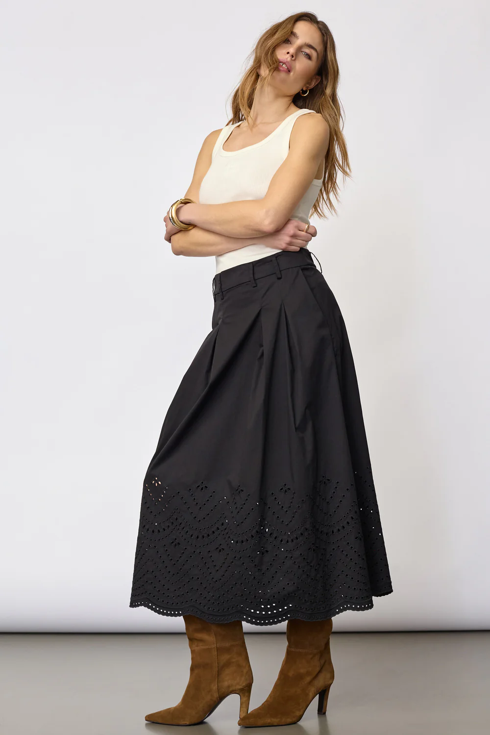 Poppycc Pleat Scallop Skirt | Black | Nederdel fra Co'Couture - Image 2