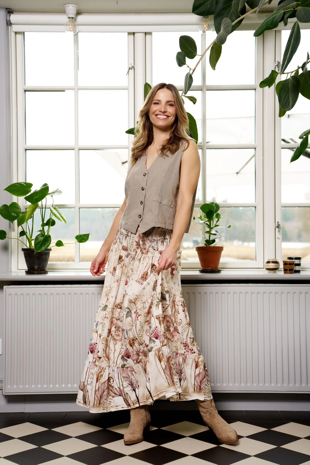 Princess Skirt | Beigexpa5021 - Image 2