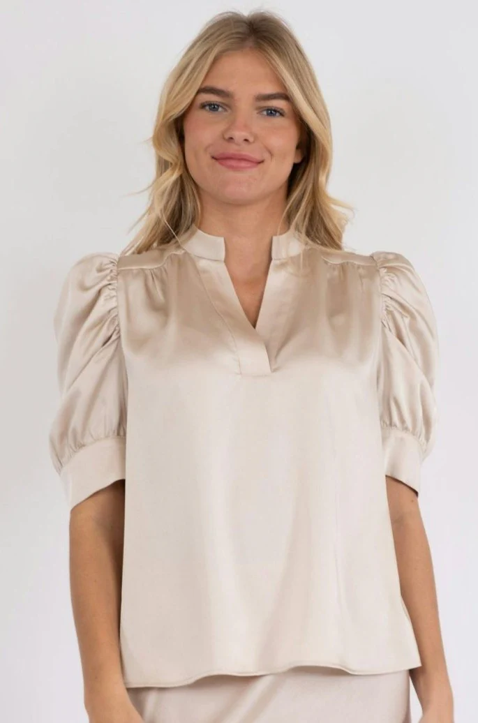 Roella Heavy Sateen Blouse | Champagne | Bluse fra Neo Noir - Image 3