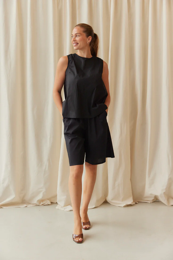 Rosalba Flared Top | Black - Image 3
