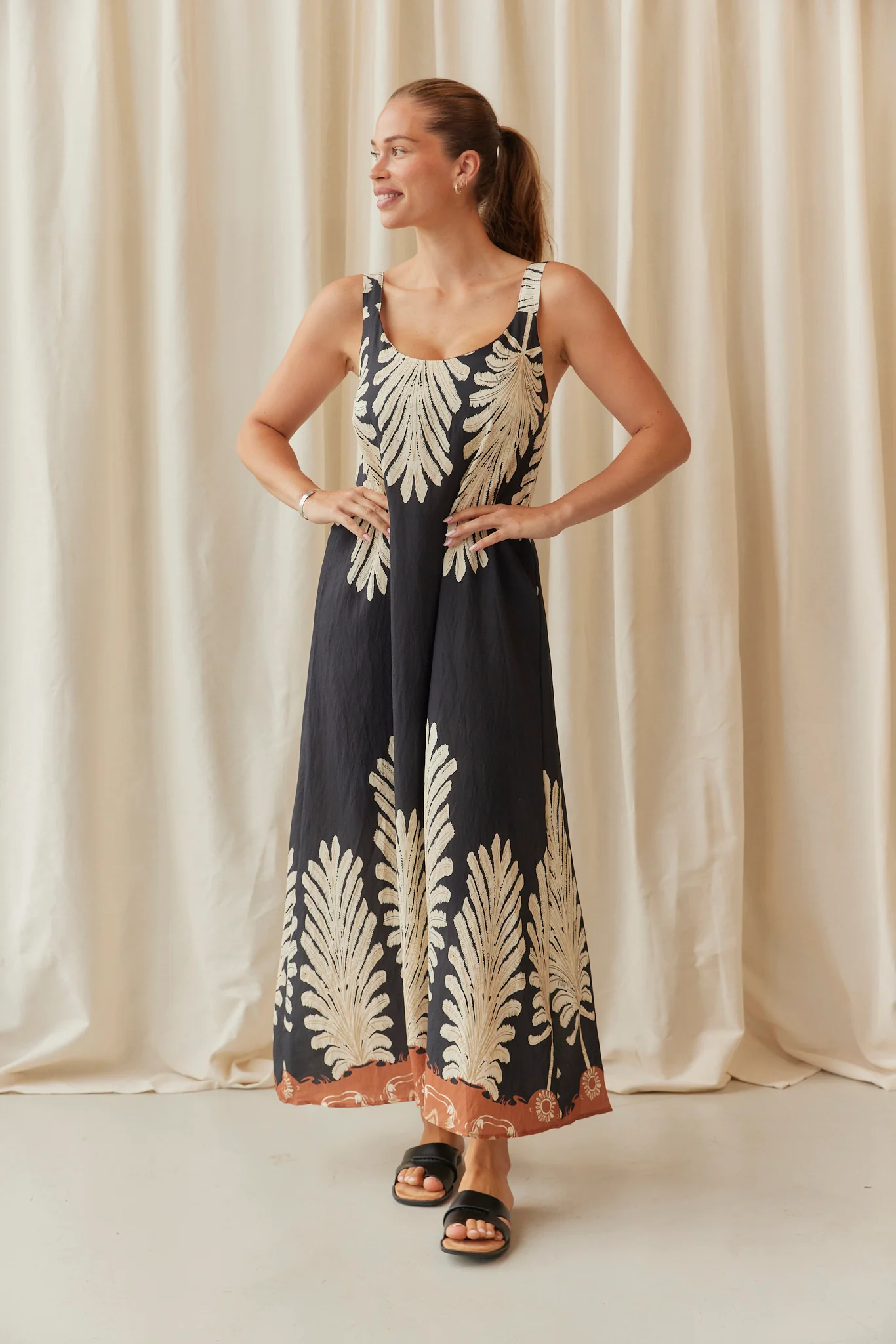 Rosalind Dress | Black | French Laundry - Image 4
