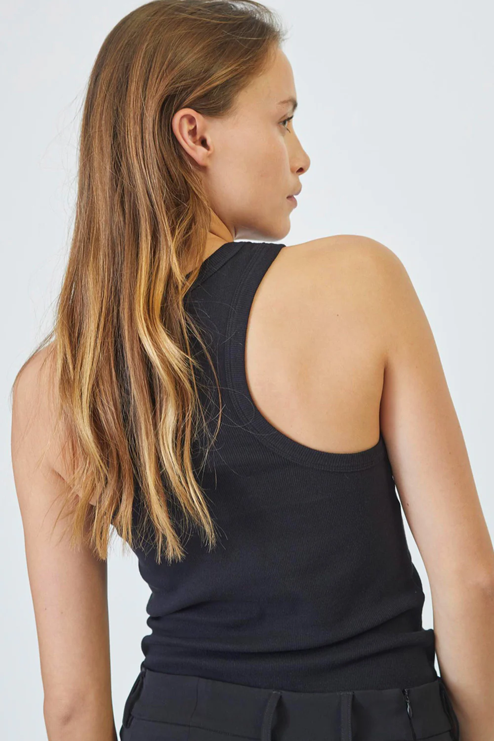 Sahara Embroidery Tank Top 33151 | Black | T-Shirt fra Co'couture - Image 5