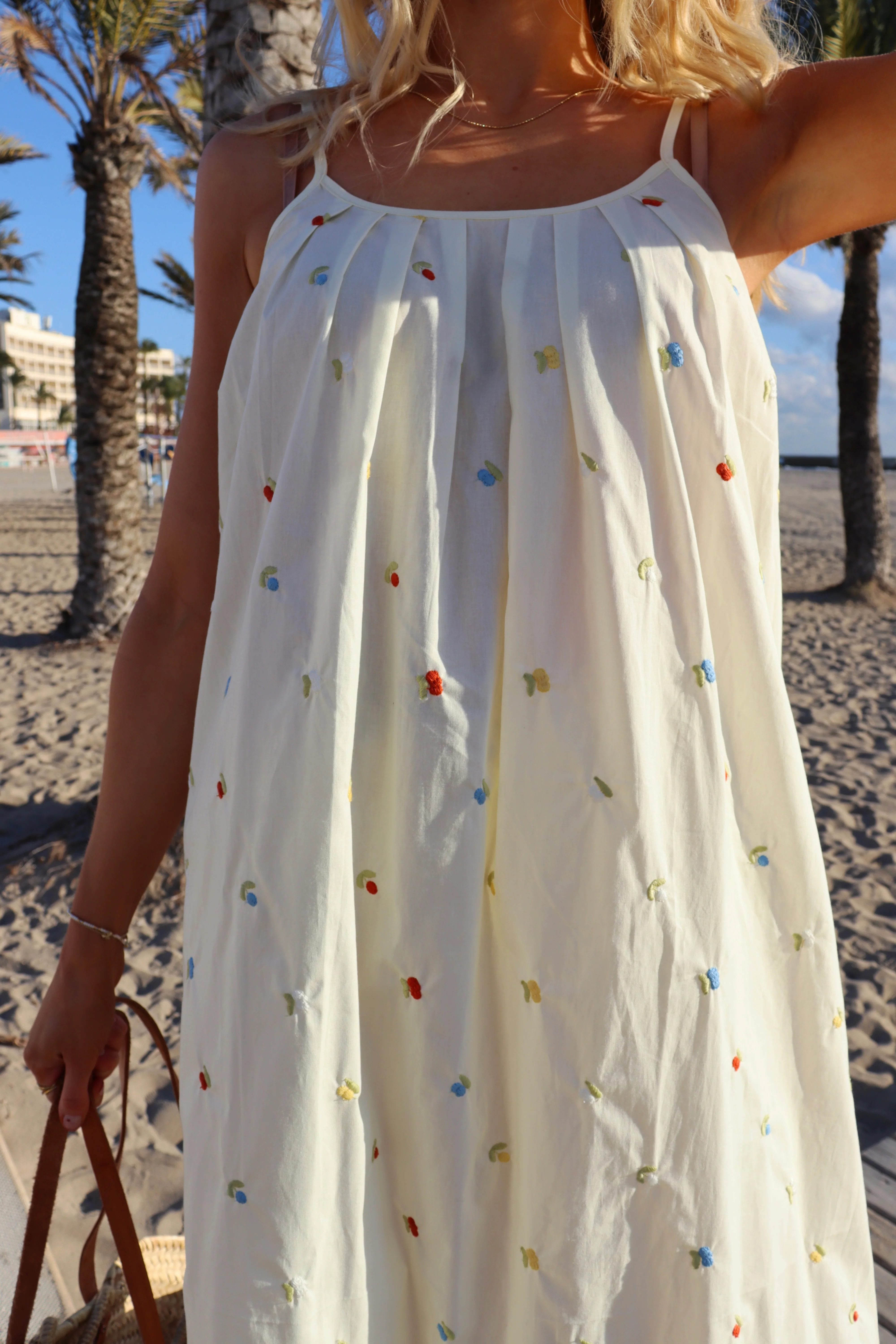 Similla Strap Dress | Cashew Creme | Kjole fra Liberté - Image 3