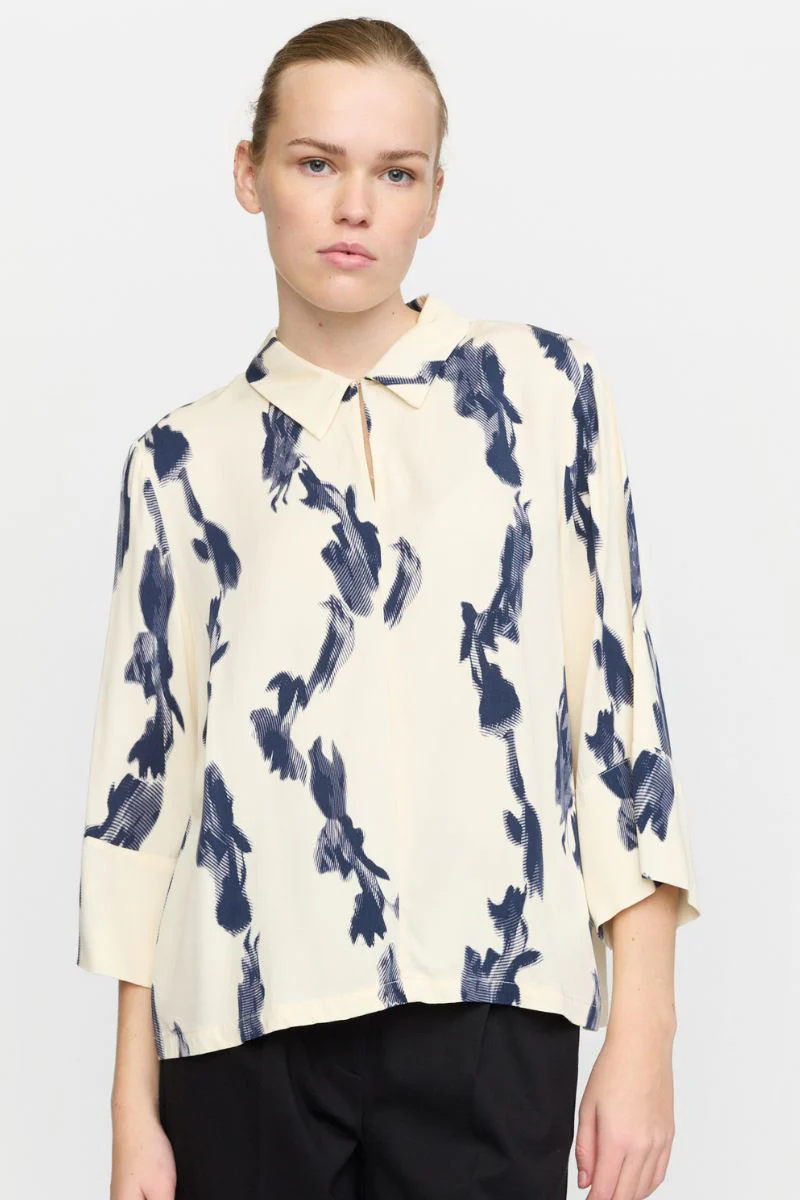 SRGinny Blouse SR225-701 |  Abstract Flower | Bluse fra Soft Rebels - Image 2
