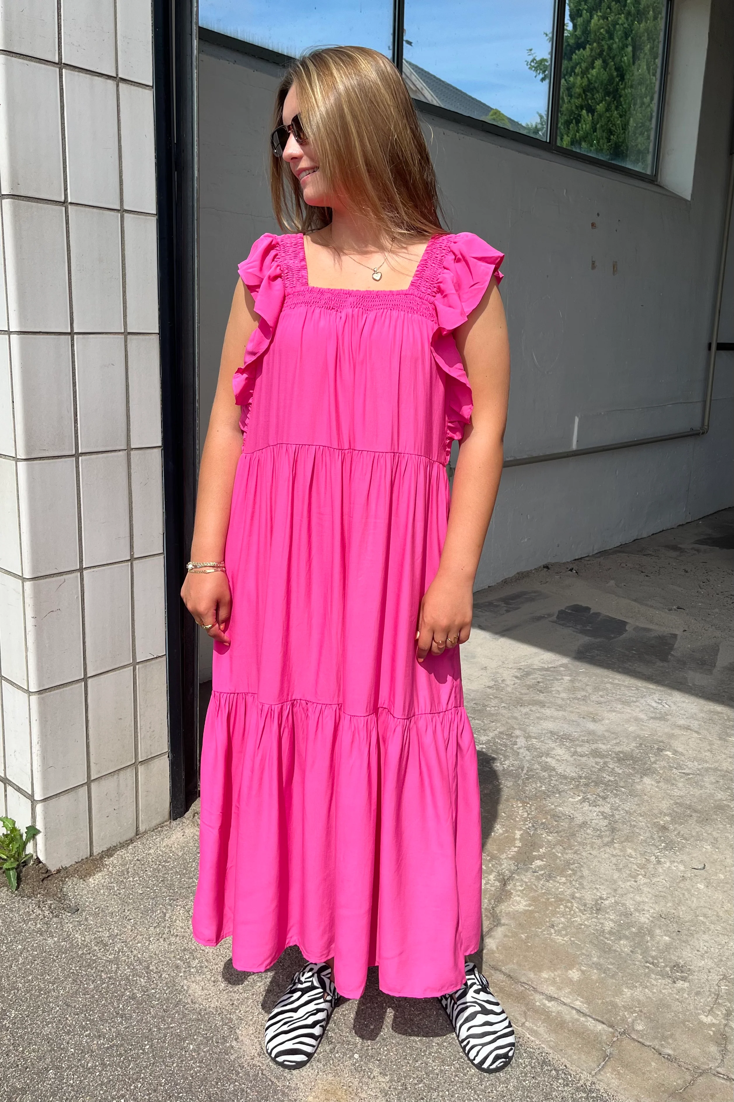 Sunrise Smock Dress | Pink | Kjole fra Co'couture - Image 4