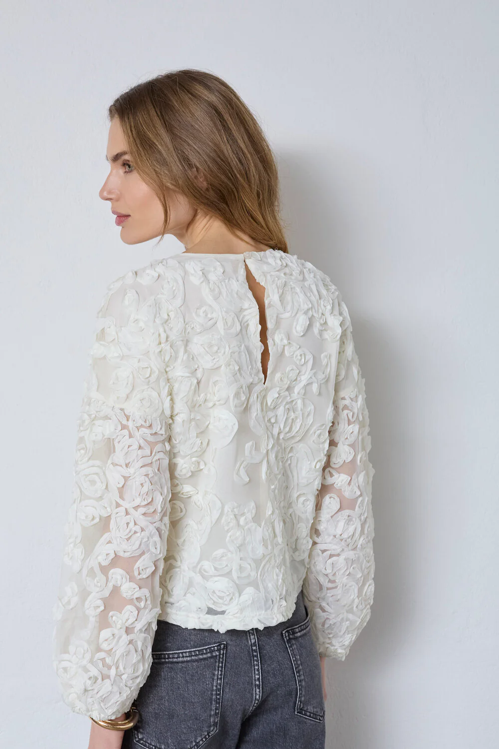 Tessy Flower Blouse 45009 | Off white | Bluse fra Co'couture - Image 7