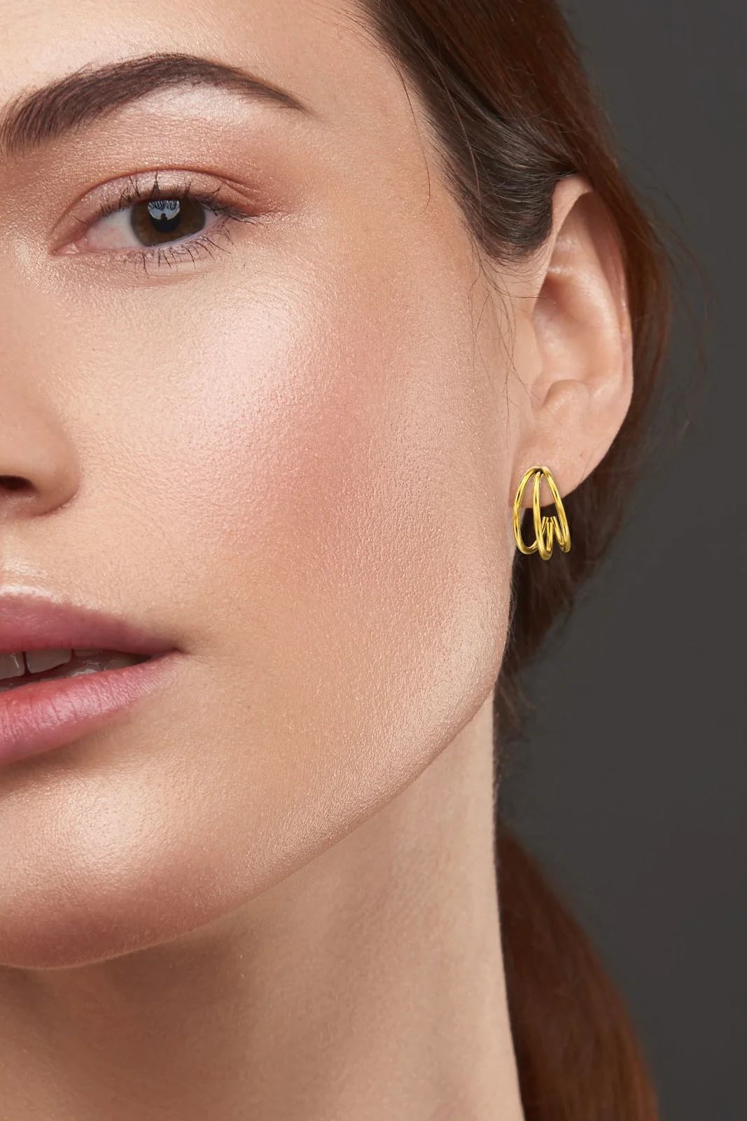 Three Curved Bar Half Hoop GD | Øreringe fra Birdsong - Image 2