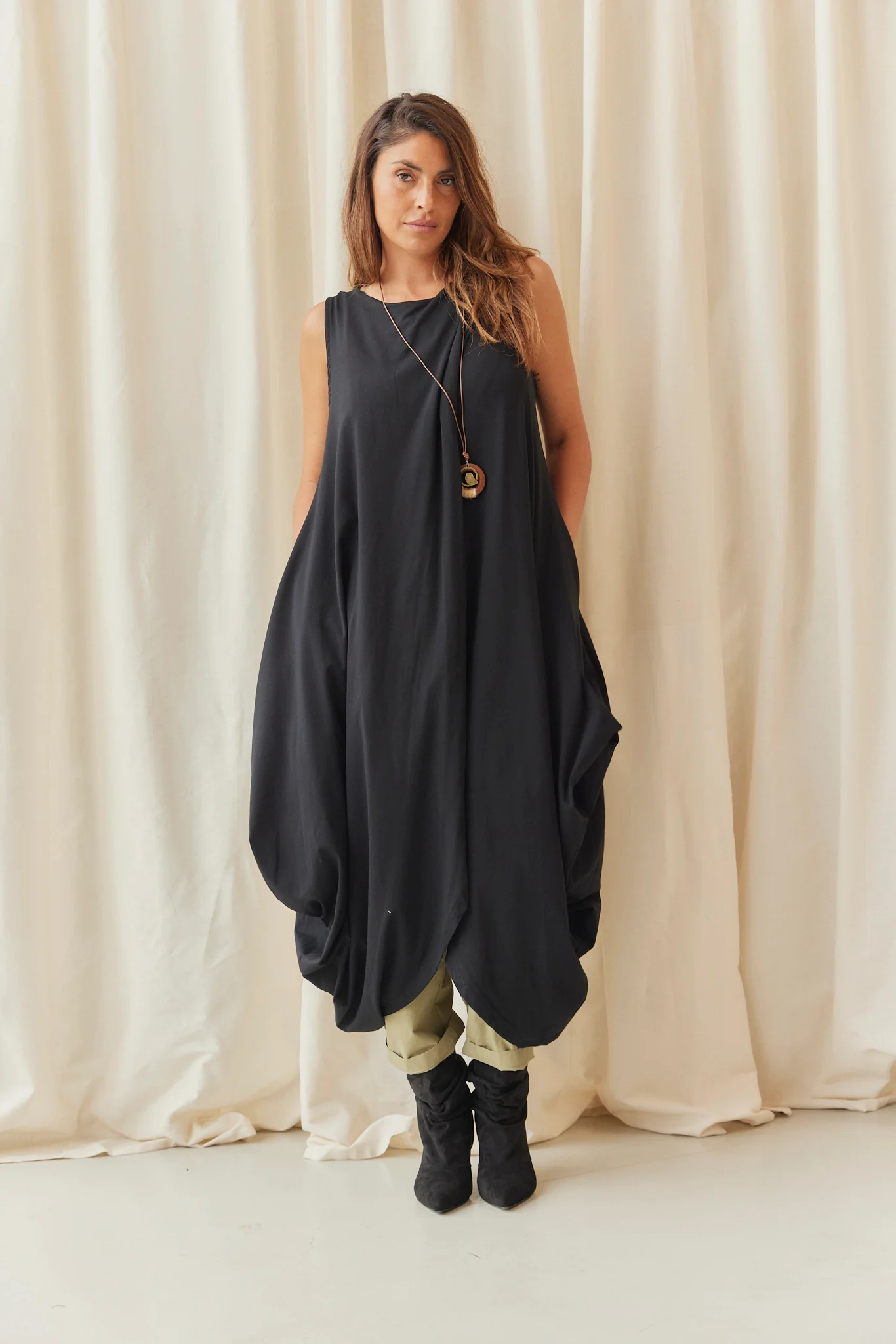 Velia Wrap Dress | Black - Image 4