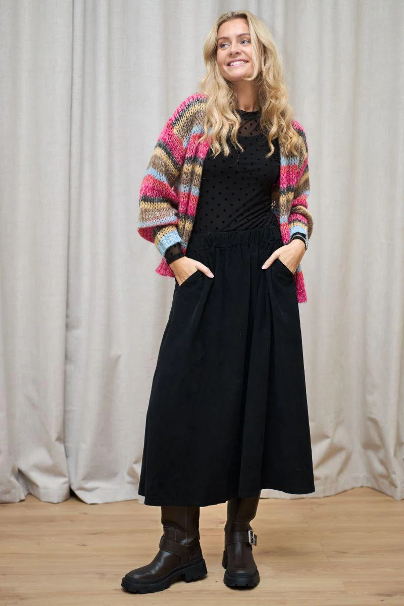 Virginia Corduroy Skirt | Black | Nederdel fra Black Colour - Image 3