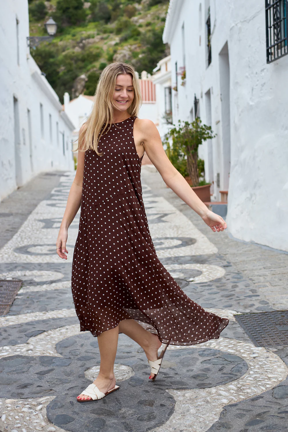 Vivian Dress | Espresso | Kjole fra Black Colour
