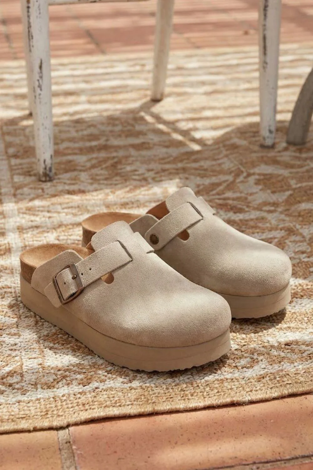 Wedge Clogs | Beige | Sandaler fra Lazy Bear