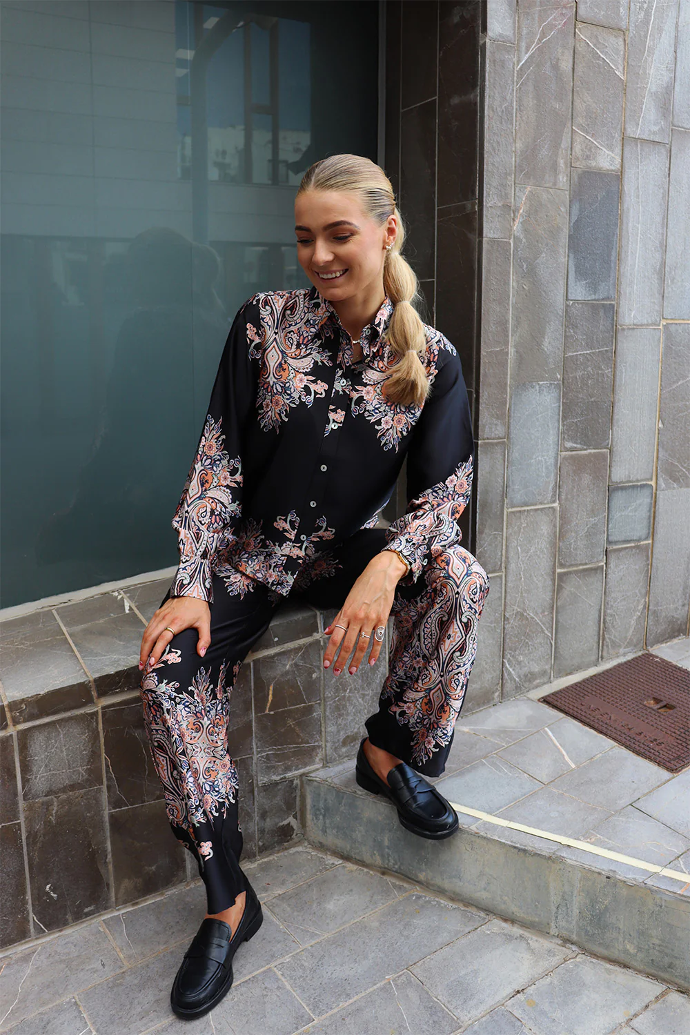 Wennise Ls Shirt | Black Paisley | Skjorte fra Liberté - Image 3