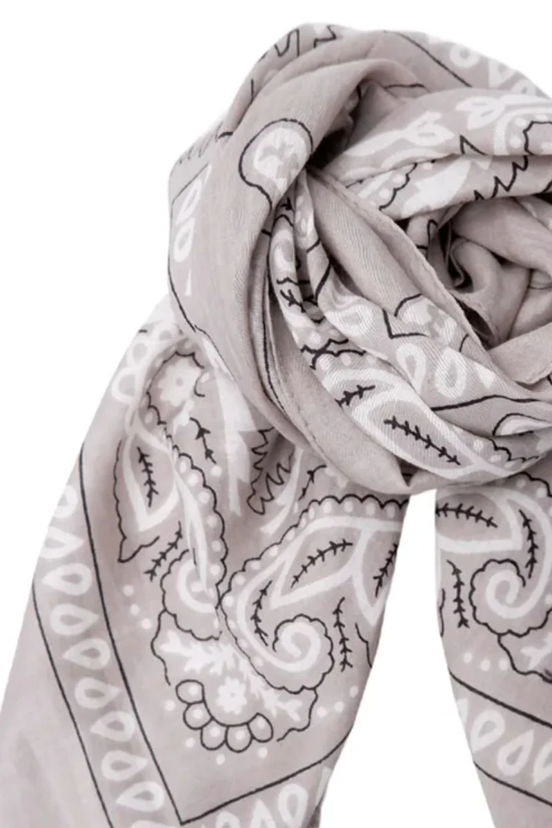 Willa Mini Scarf | Lt. Grey | Tørklæde fra Black Colour - Image 2