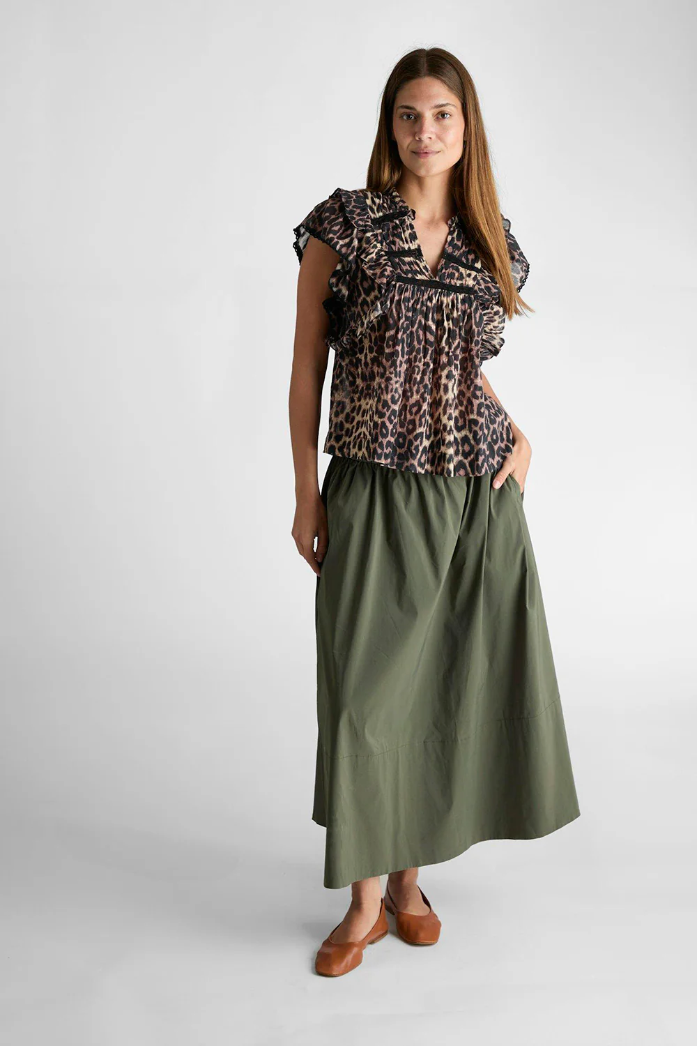 Yara Poplin Skirt | Army | Nederdel fra Neo Noir - Image 2