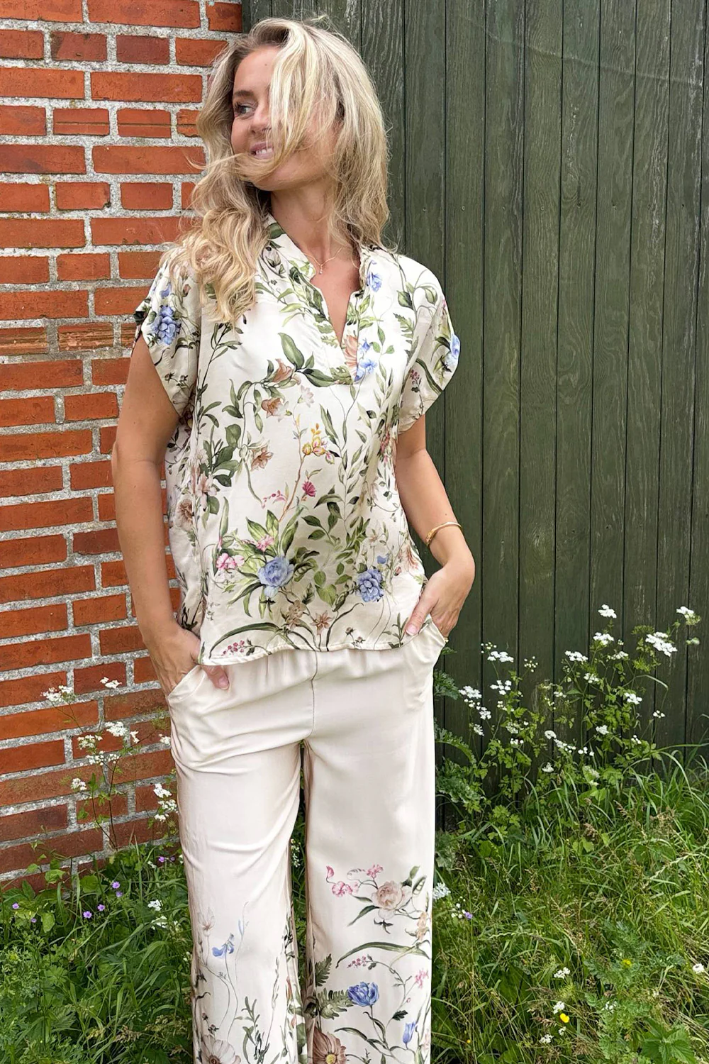 Zennia Blouse | Champagne Flower | Bluse fra Black Colour - Image 4